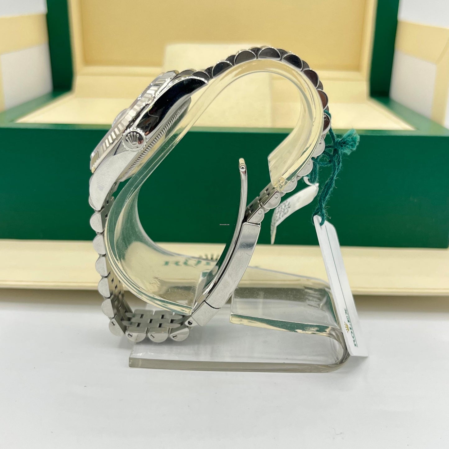 Rolex Datejust 126234 36mm White Diamond Dial And Fluted Bezel With Stainless Steel Oyster Bracelet