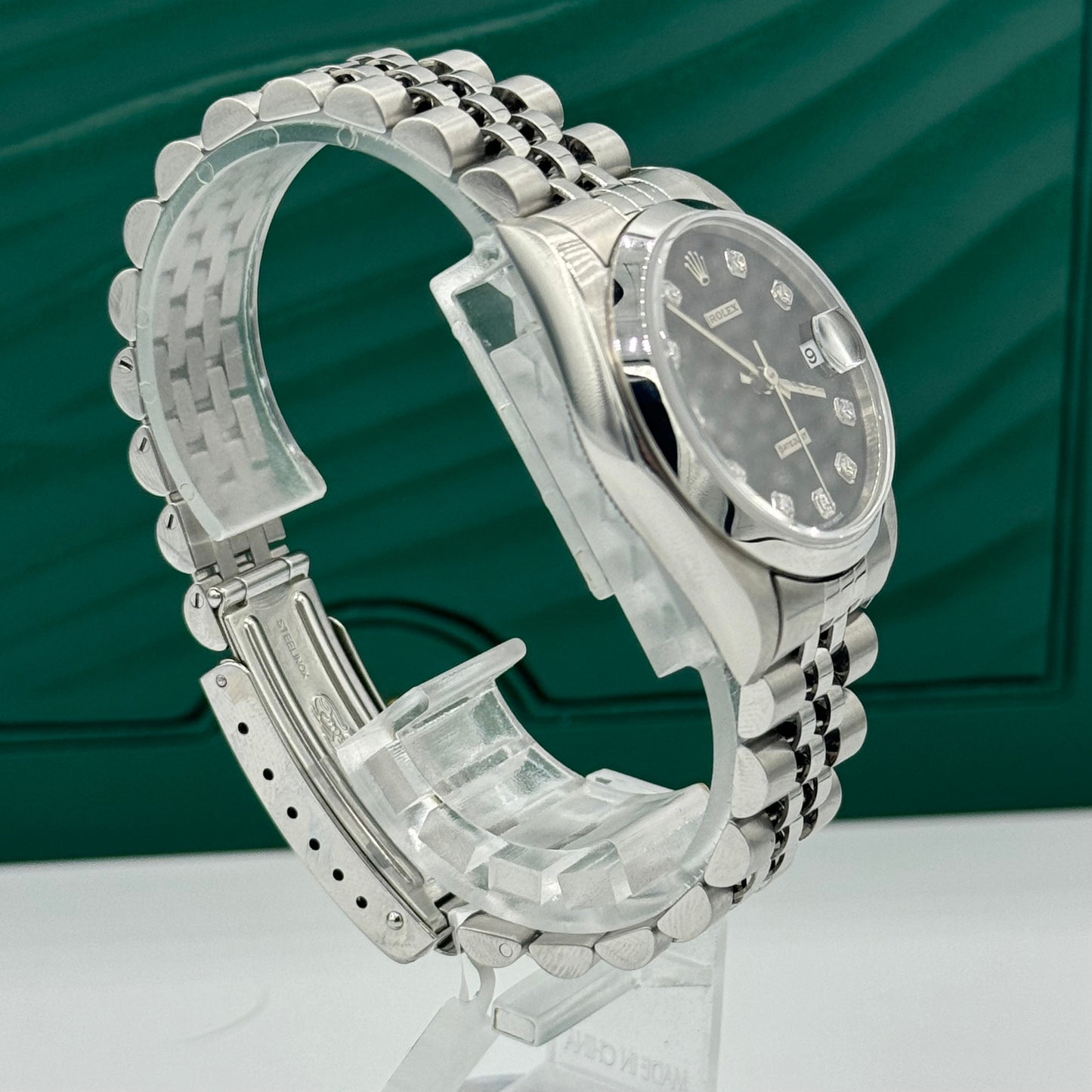 Rolex Datejust 31 Watch - Smooth Bezel - Black Diamond Dial - Oyster Bracelet - 78240