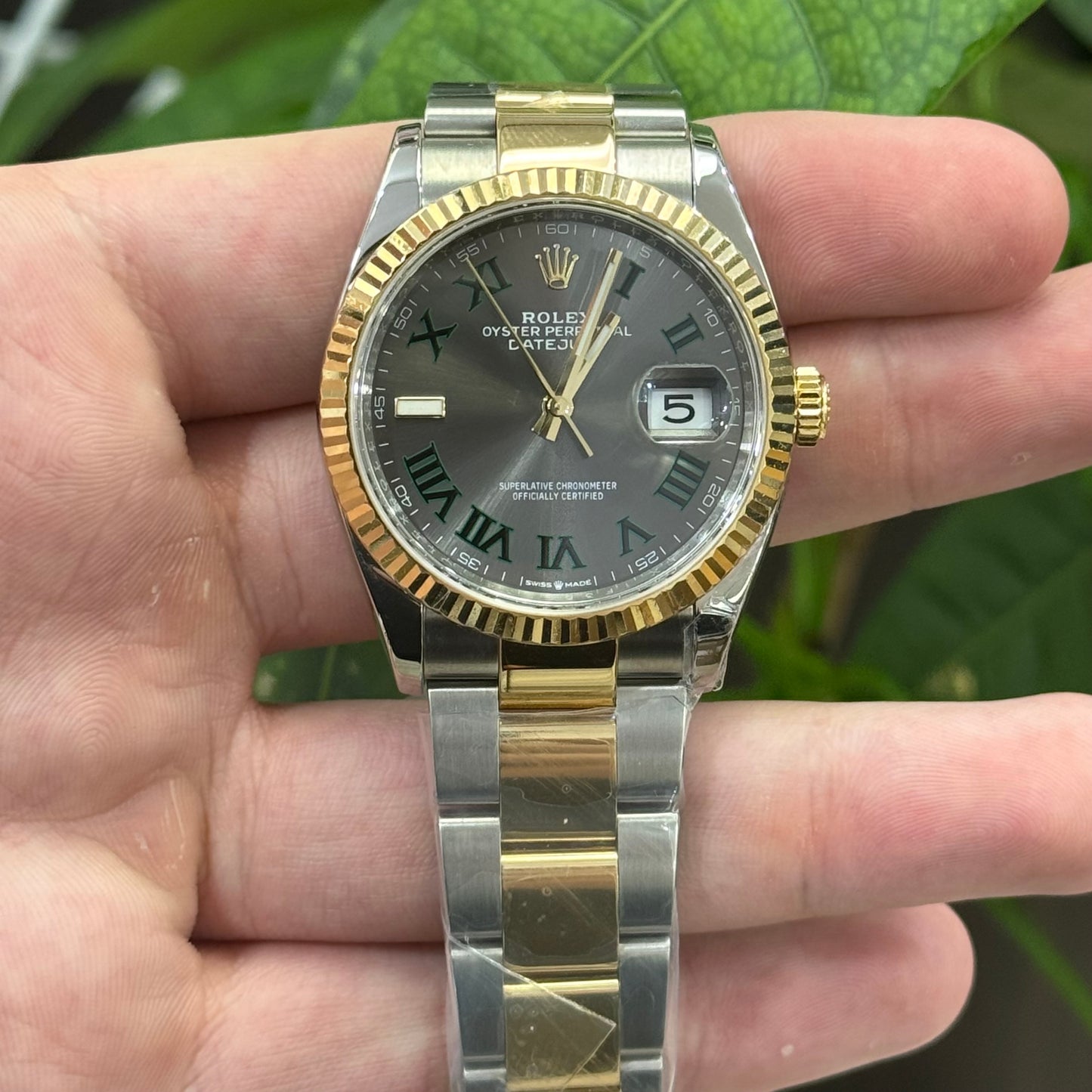 Rolex Yellow Rolesor Datejust 36 Watch - Fluted Bezel - Slate Roman Dial - Oyster Bracelet - 126233 slgro