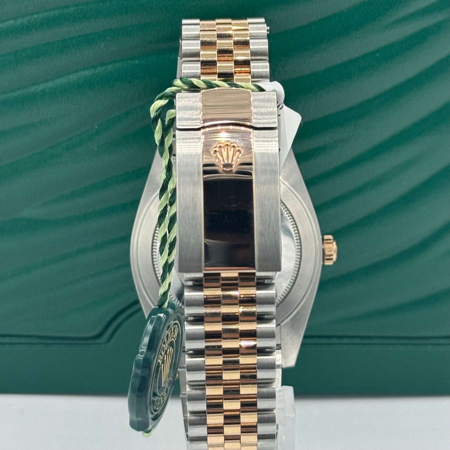 Rolex Steel and Everose Rolesor Datejust 41 Watch - Fluted Bezel - Sundust Diamond Dial - Jubilee Bracelet - 126331 sudj