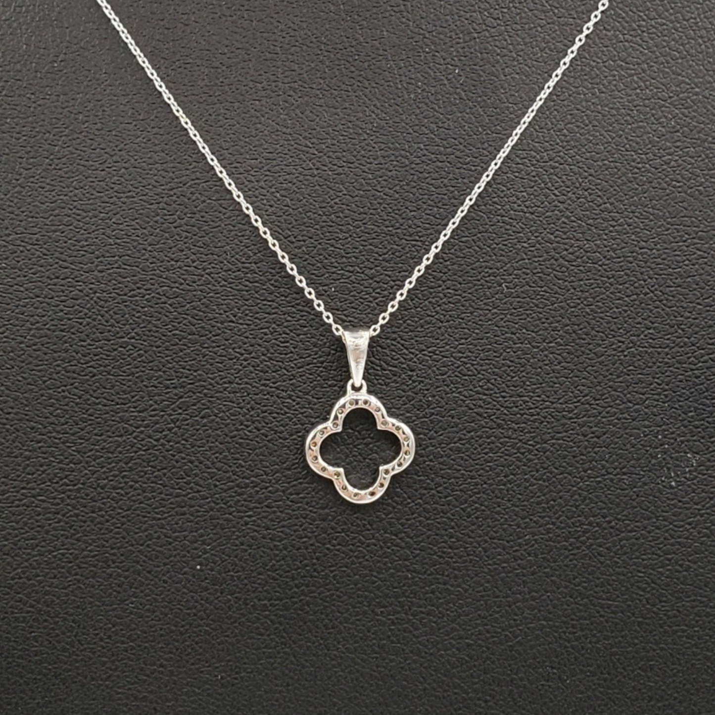 14k Diamond Clover With 0.16 Carats Of Diamonds and Rollo chain #26693