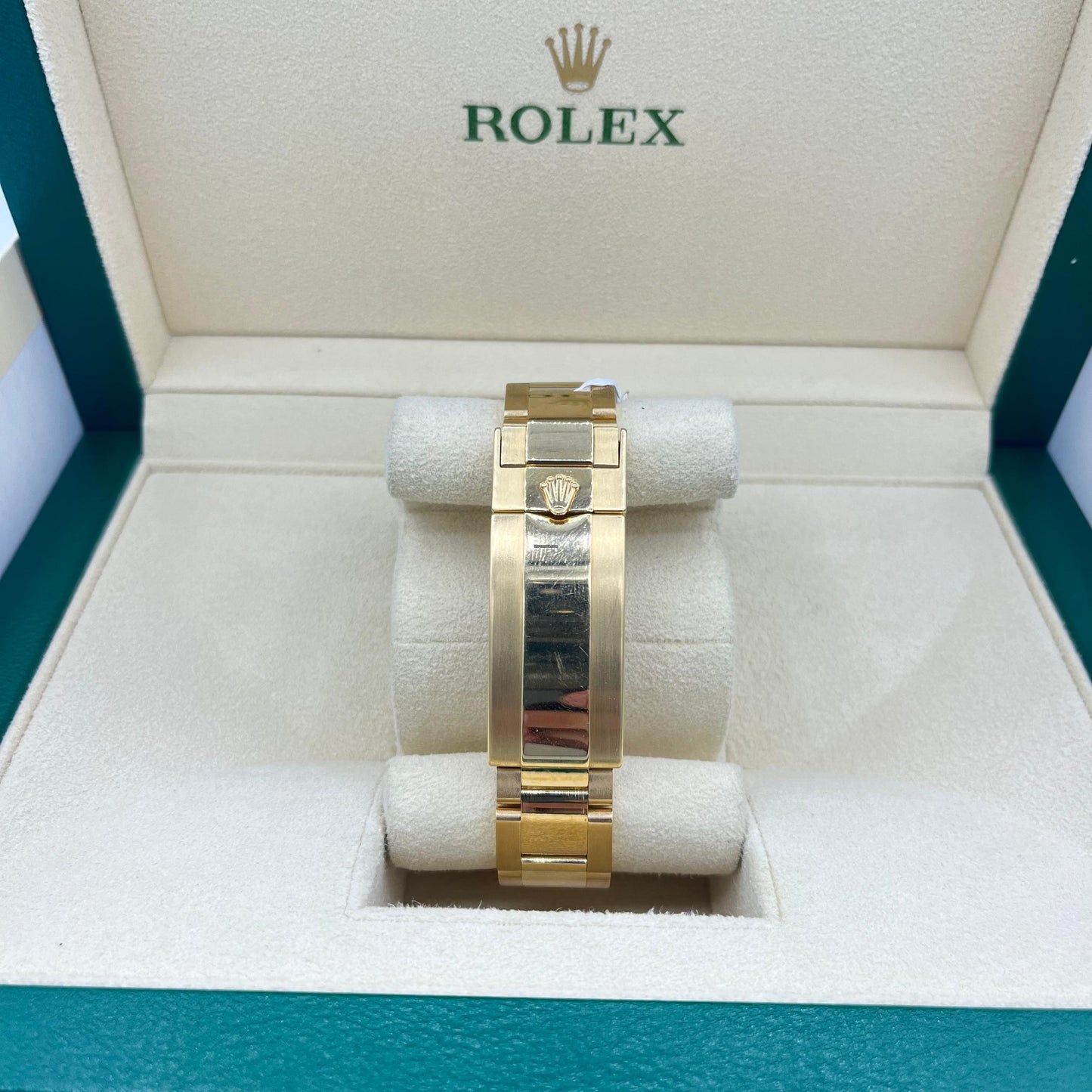 Rolex Submariner Date 116618LB 40mm Blue Dial And Bezel Yellow Gold Oyster Bracelet