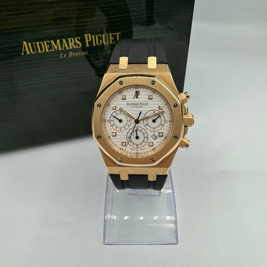 Audemars Piguet Royal Oak Chronograph 39mm Silver Toned Dial 26022OR.OO.1220OR.02