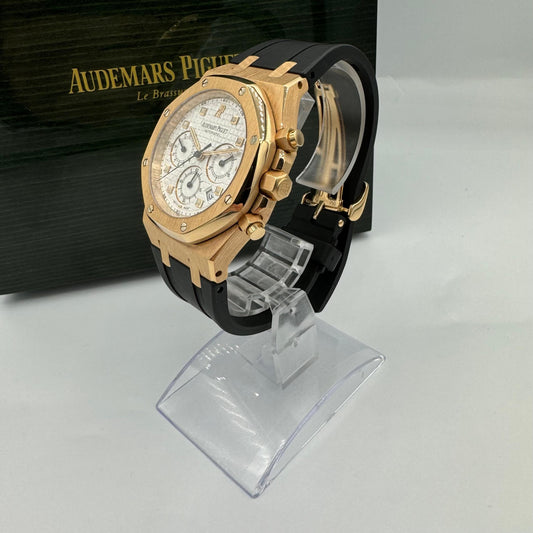 Audemars Piguet Royal Oak Chronograph 39mm Silver Toned Dial 26022OR.OO.1220OR.02