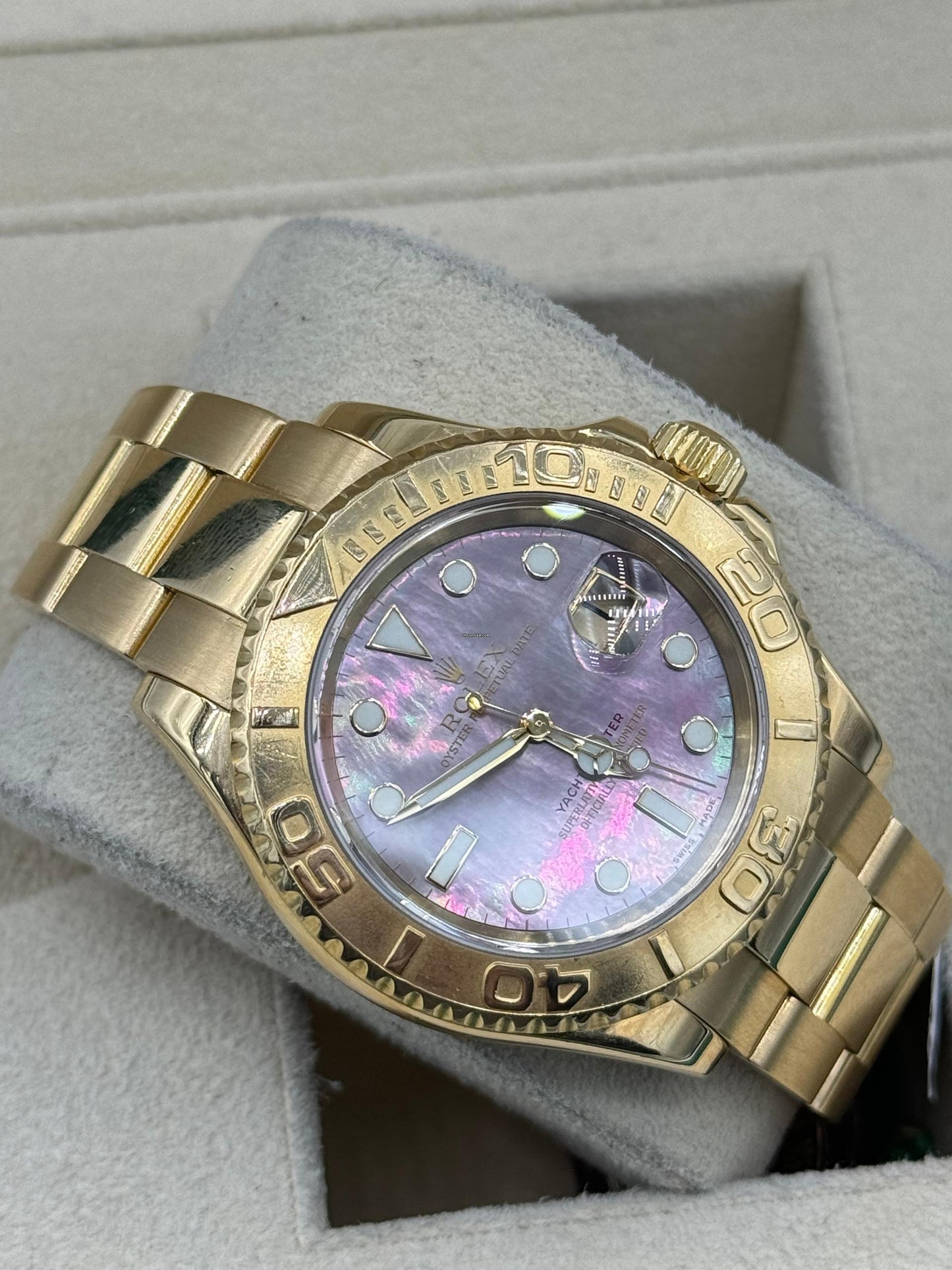 Rolex Yellow Gold Lady Yacht-Master 40 Watch - Black Mother-Of-Pearl Dial - 16628