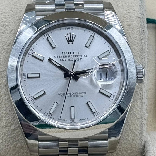 Rolex Steel Datejust 41 Watch - Smooth Bezel - Silver Index Dial - Jubilee Bracelet - 126300 sij