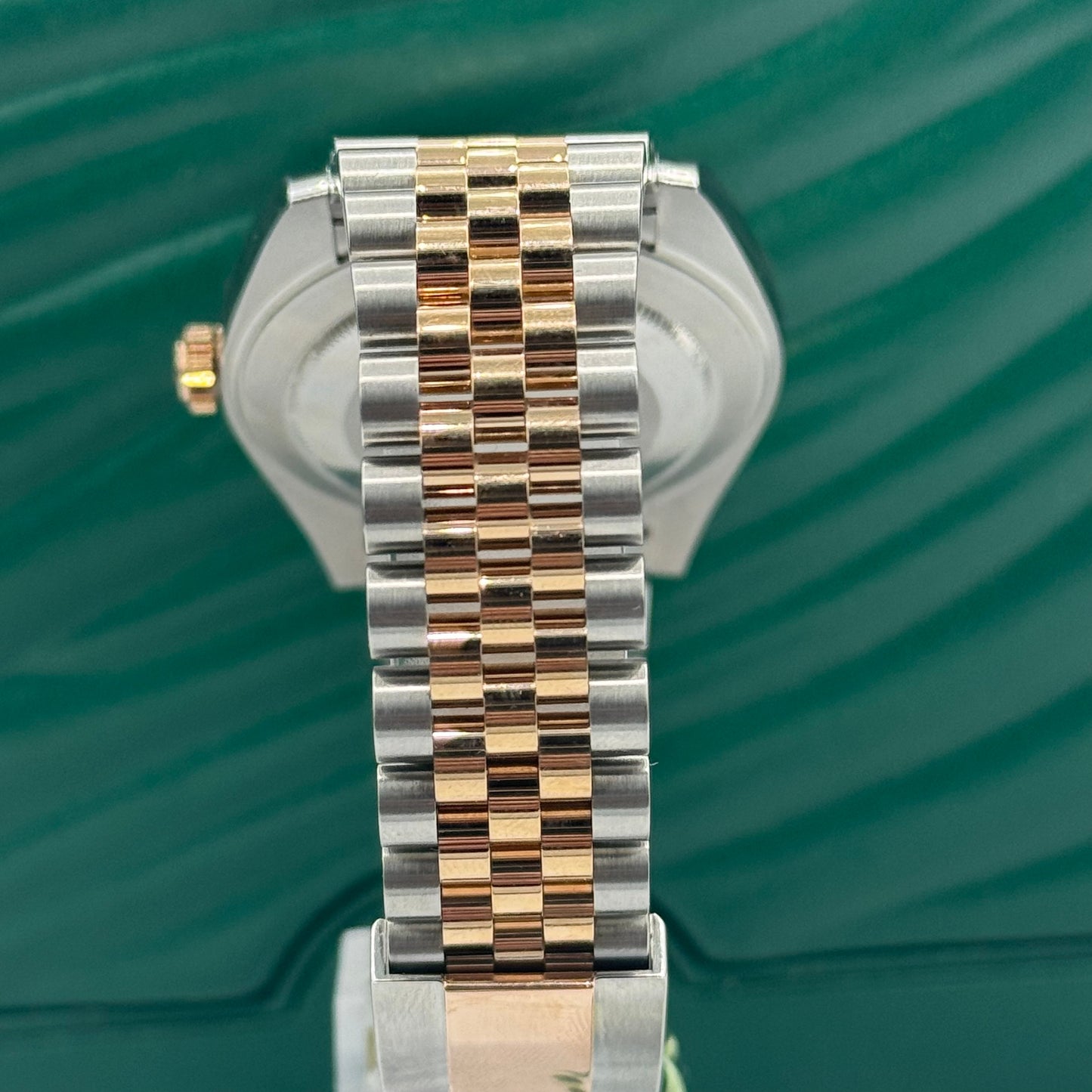 Rolex Steel and Everose Rolesor Datejust 41 Watch - Fluted Bezel - Sundust Diamond Dial - Jubilee Bracelet - 126331 sudj